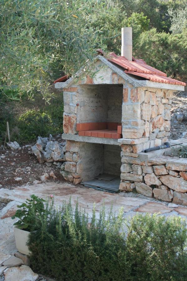 Apartments By The Sea Cove Zarace - Gdinj, Hvar - 4598 Exterior photo