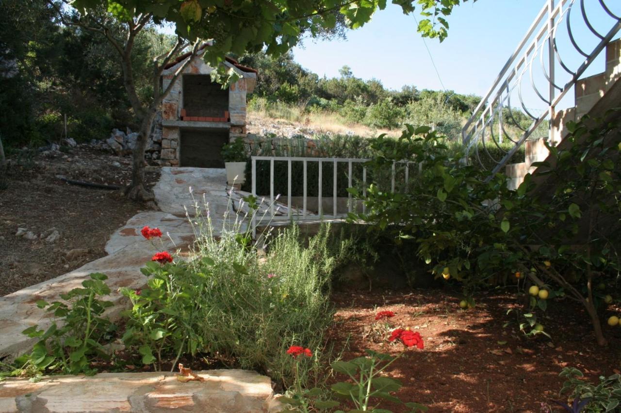 Apartments By The Sea Cove Zarace - Gdinj, Hvar - 4598 Exterior photo